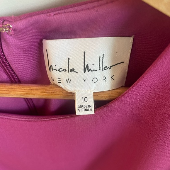 Sheath Dress - Picture 3 of 6